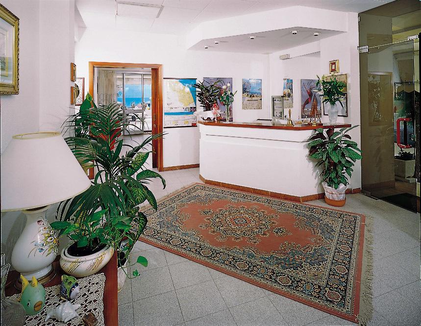 מארוטה Hotel Dinarica מראה חיצוני תמונה